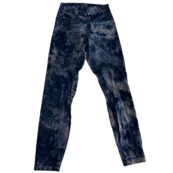 Lululeon Leggings - Picture 2 of 5